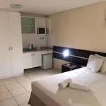 Studio 01 Modelo Flat